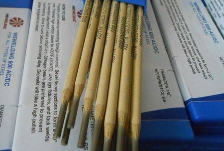 ����WE����